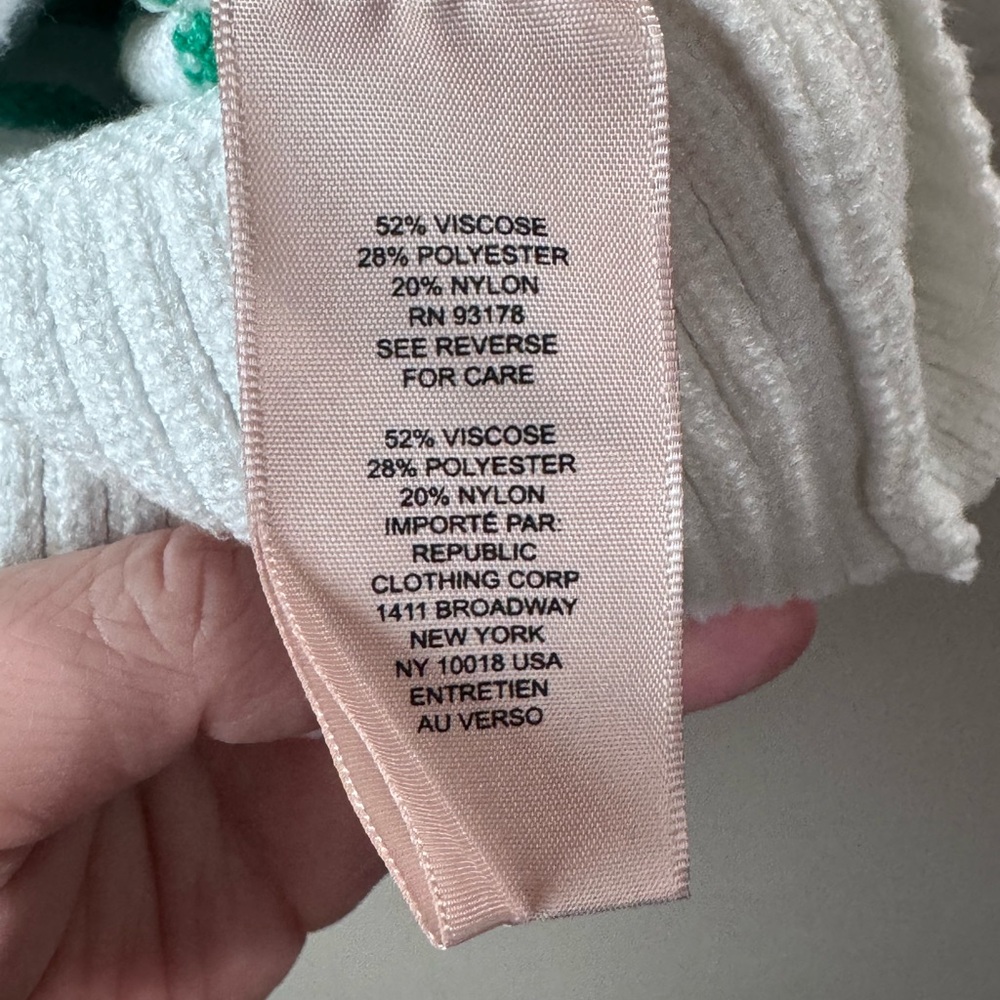 Adorable Philosophy Republic Clothing Green White Striped Sweater Casual Large - Picture 7 of 8